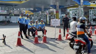 Toilets in petrol pumps only for customers, not for general public