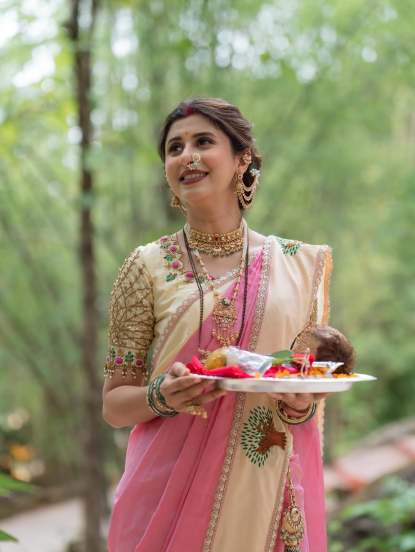 Vat Purnima 2025 Marathi Actress Celebration
