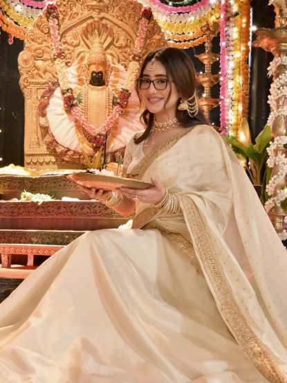 या नव्या हंगामात ती 'भाग्यश्री अय्यर' ही व्यक्तिरेखा साकारणार असून, तिचे काही खास फोटो नुकतेच समोर आले आहेत.