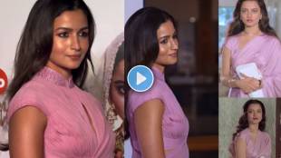 Alia Bhatt Recreates Iconic Look Of Rekha