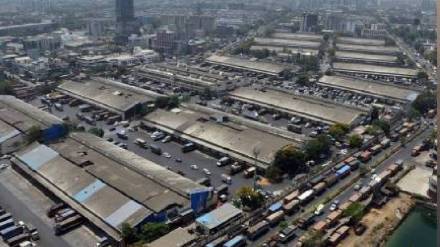 APMC market buildings declared highly dangerous