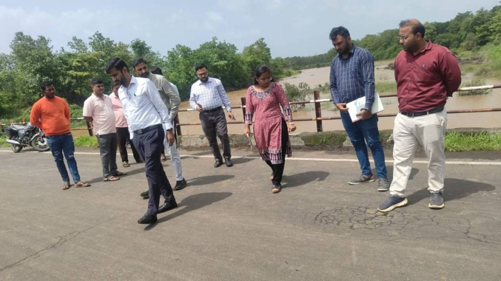 शिरीष फाटा – कांबारे-  वाशिंद मार्गावरील अवजड वाहतुकीमुळे तानसा नदीवरील पूल धोकादायक