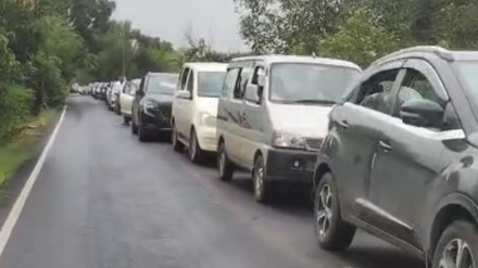 traffic jam on bahadoli Dahisar road