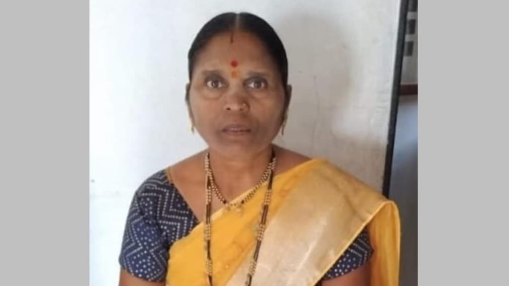 postman husband killed wife in vaijapur