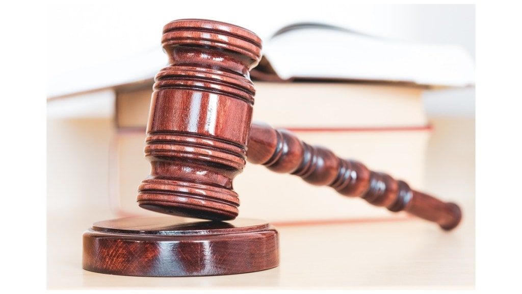 high Court questioned why PWD officials are not blamed for deaths on national highway