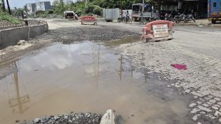 drivers face problem during rainy season due to incomplete road works in tarapur