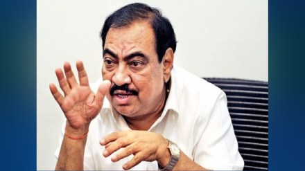 Eknath Khadse criticism on the scam in the supply of grain and other materials