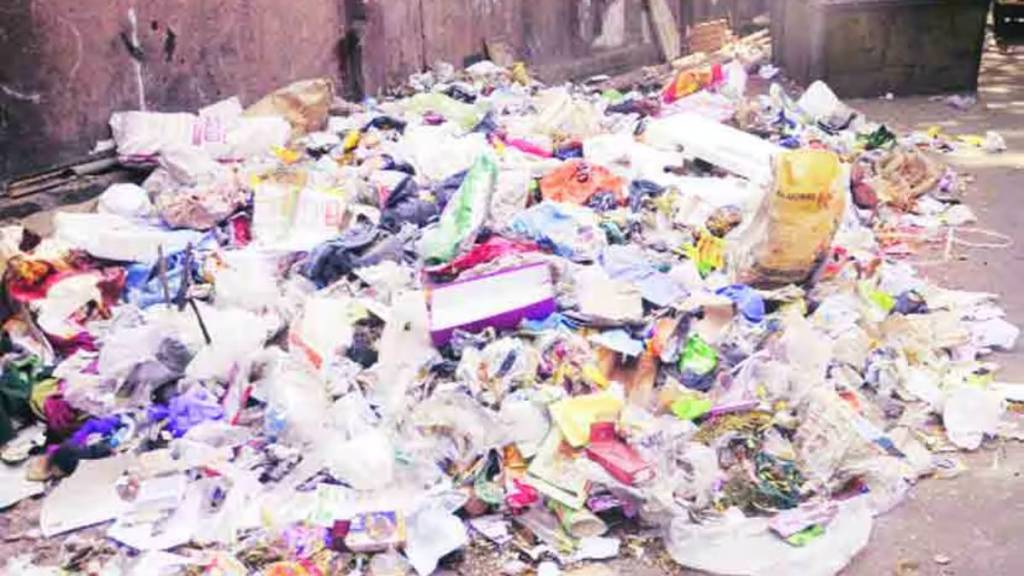 Garbage crisis in Kothrud and Warje area news in marathi