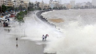will be a high tide in the sea for 5 consecutive days Mumbai print news