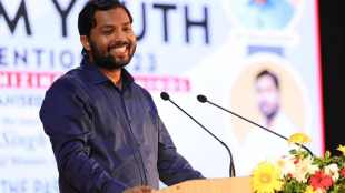 10 motivational quotes by Khan Sir