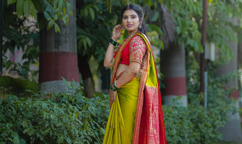 Green bangles for Sawan rituals