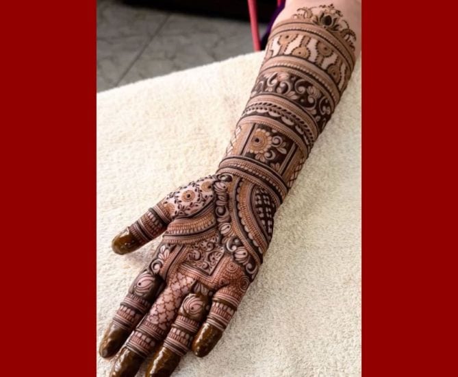 Elevate Your Western Look with These Stunning Mehndi Patterns