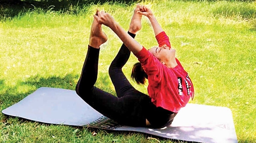 From Shilpa to Kareena Yoga Secrets of Bollywood Fittest Actresses