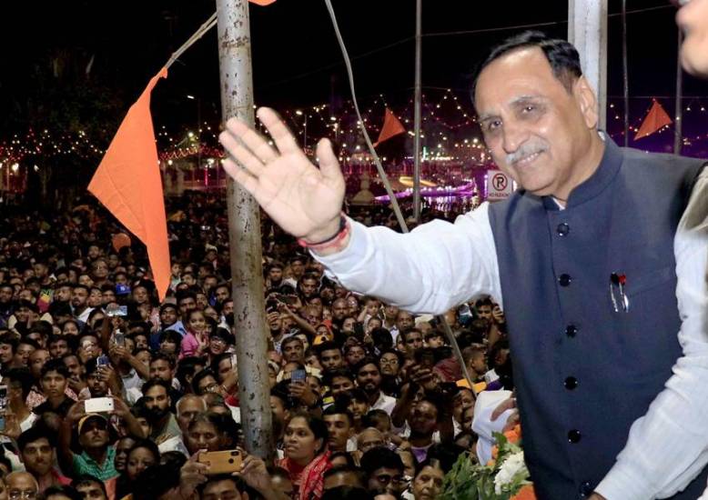 Vijay Rupani family tree
