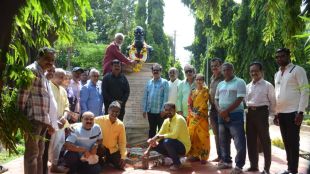 kolhapur tribute to baburao painter on his birth anniversary