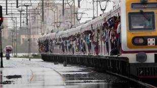 rain disruption local train in mumbai