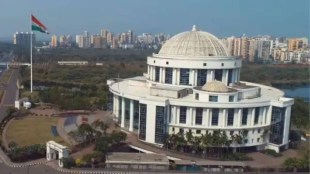 Navi Mumbai Municipal Corporation Distribution of 24,000 garbage bins