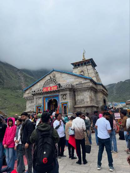 maharashtrachi hasya jatra fame actor solo trip to uttarakhand and visit kedarnath temple