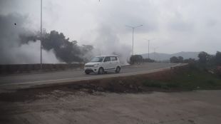 palghar container overturn accident Smoke due to chemical leak
