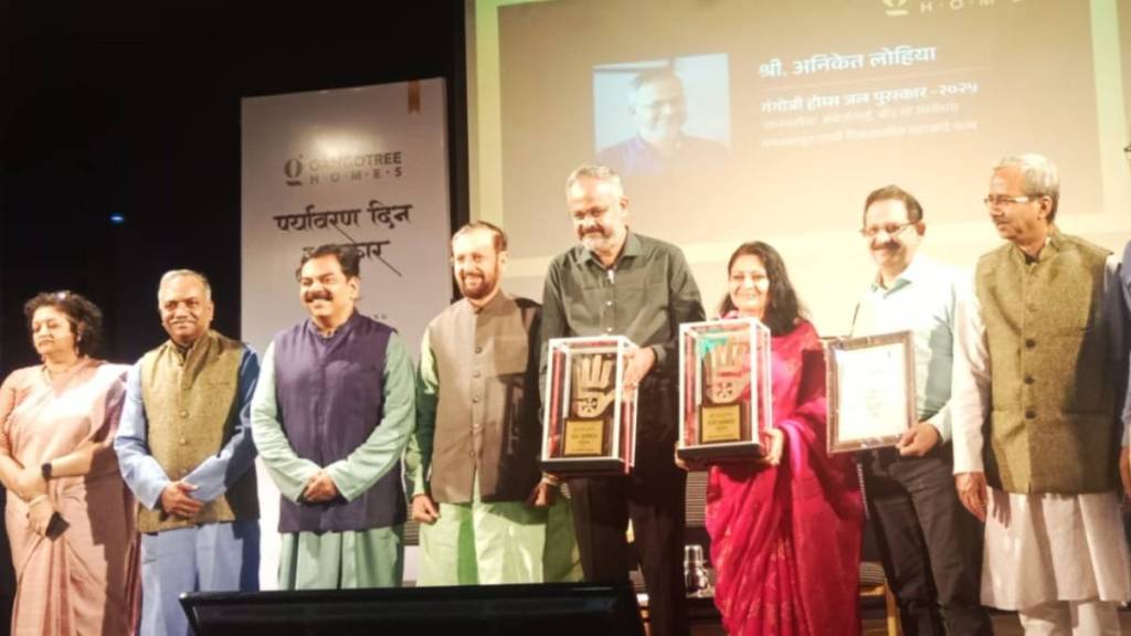 pune, prakash javadekar, former union minister, statement, pune will face water problem, gangotri homes, gangotri homes jal puraskar