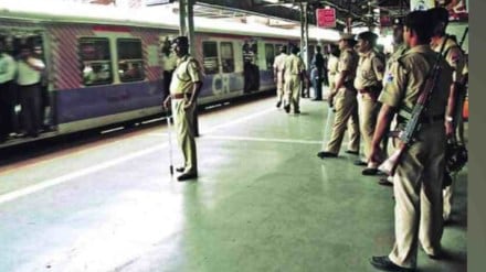 Railway police will be deployed for the safety of passengers in long distance trains Mumbai print news