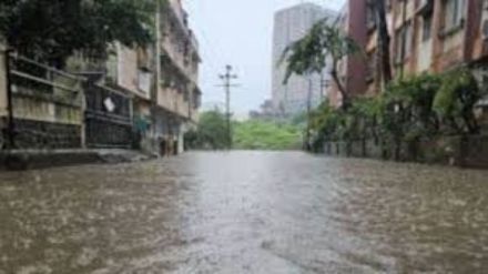 mumbai heavy rain waterlogging drainage cleaning controversy