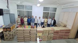 Sangli cops seize foreign liquor worth 12 lakh