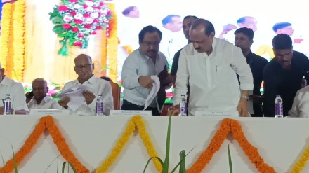 Sharad Pawar and Ajit Pawar on stage during a program at Vasantdada Sugar Institute in Manjari Pune