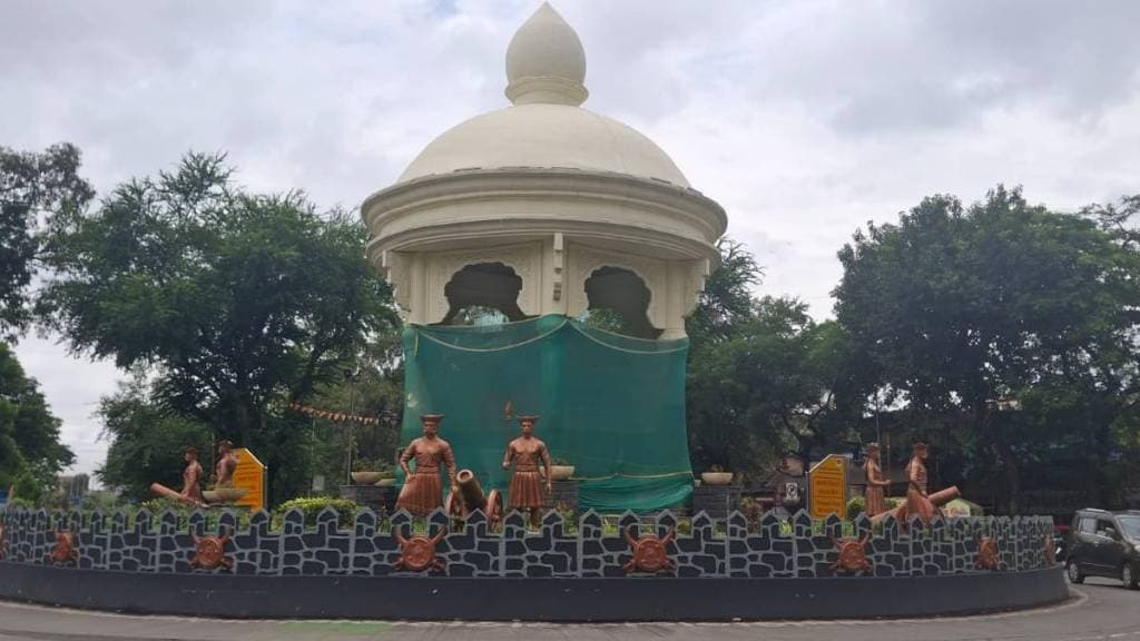 Shivaji Maharaj statue in Nerul