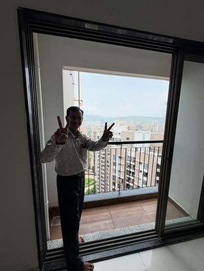 marathi actor shubhankar tawde bought new house for his parents