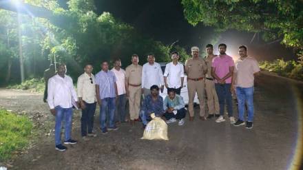 Palghar ganja smuggling news in marathi