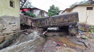 ulhasnagar heavy rain damage old bridge in ganesh nagar collapse cuts off acces to 500 houses