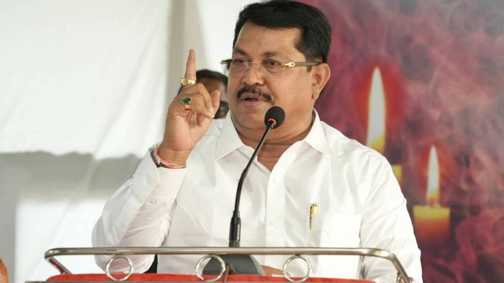 vijay wadettiwar criticizes state government Hindi language imposed in Maharashtra vijay wadettiwar criticizes state government Hindi language imposed in Maharashtra