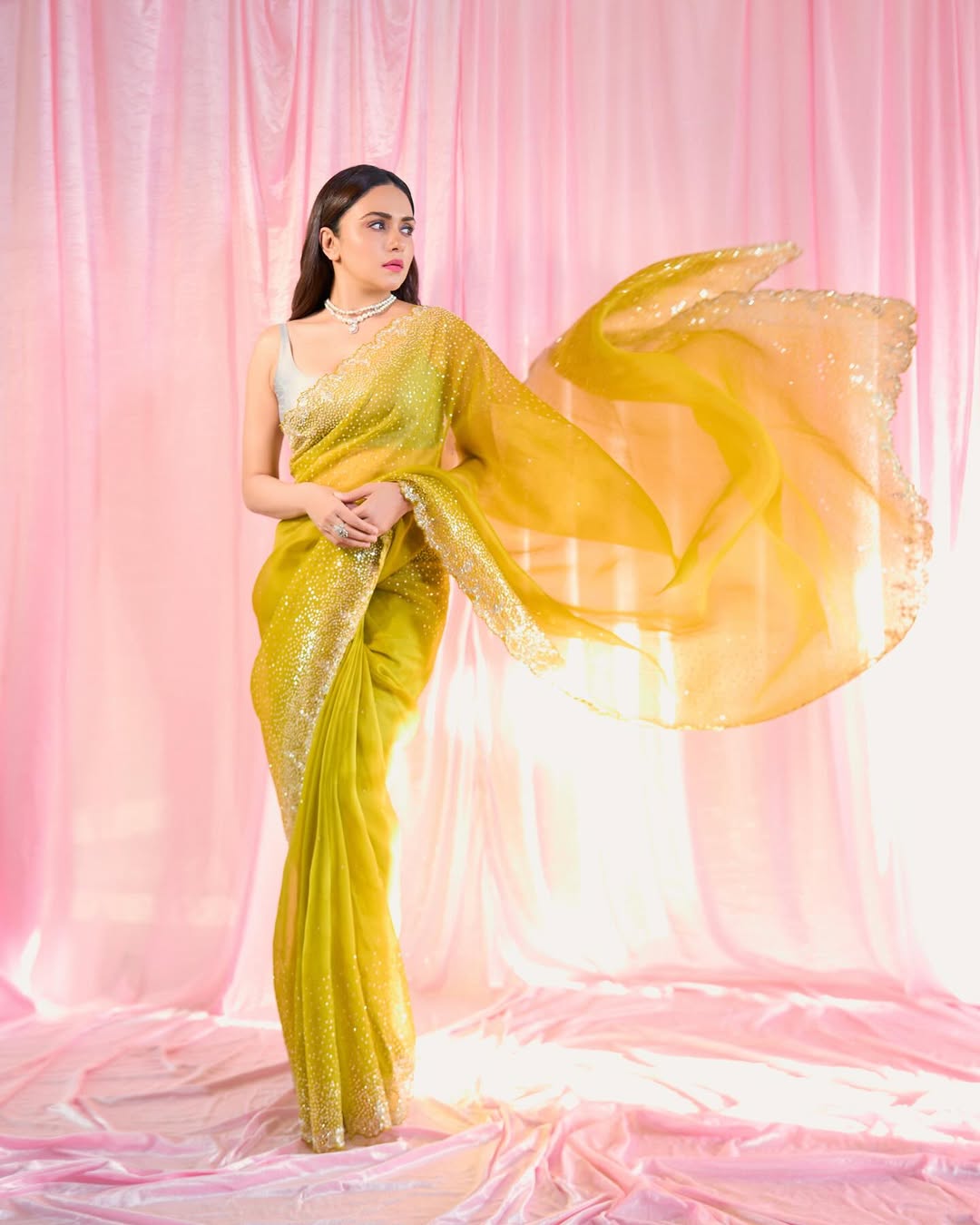 Marathi actress Amruta Khanvilkar