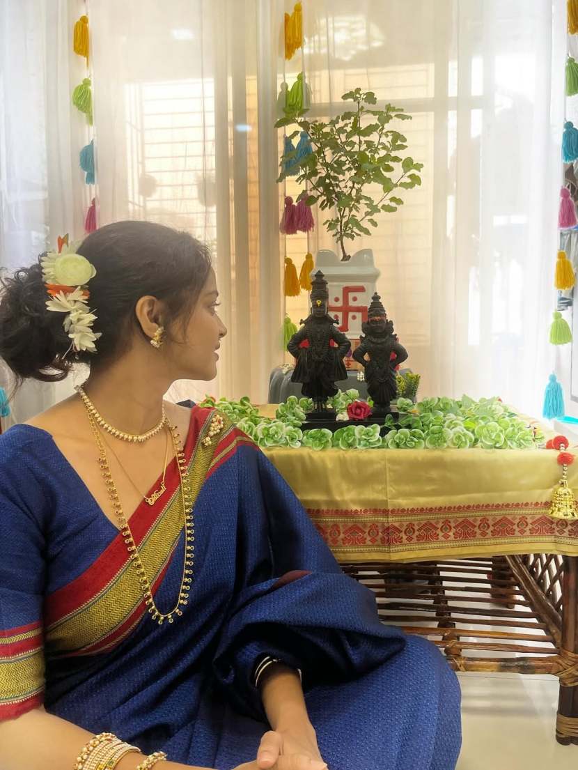 shivali parab pooja and saree look