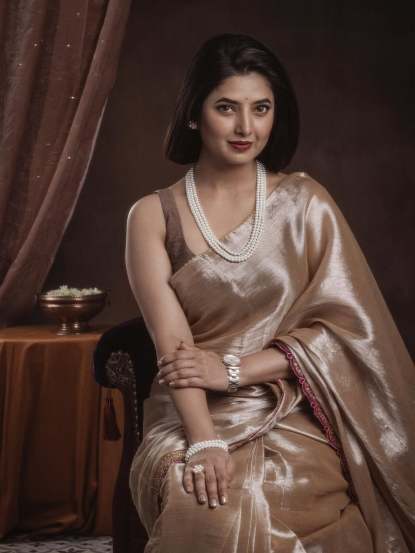 prajakta mali traditional look