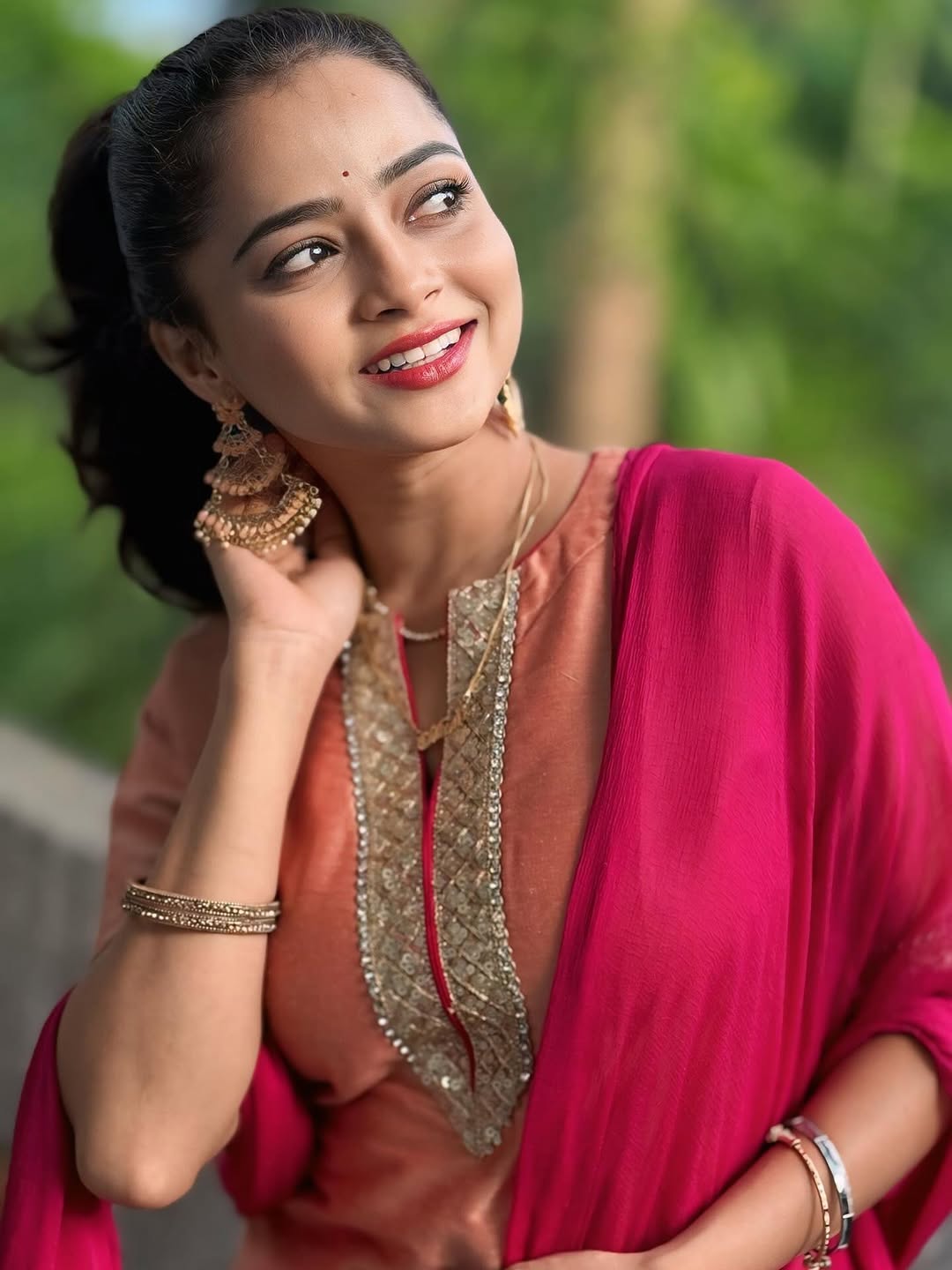 marathi actress shivali parab