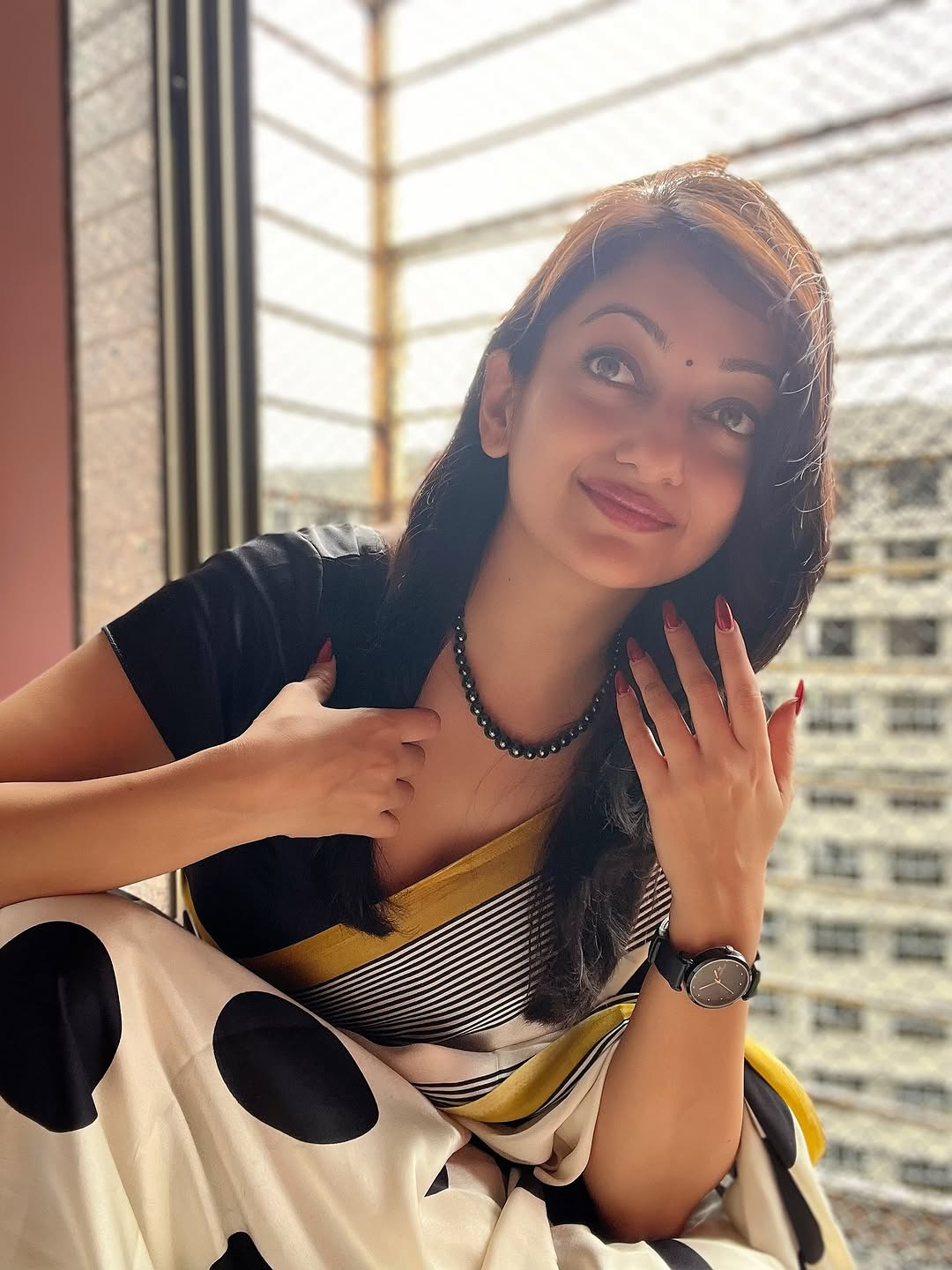  Manasi Naik black and white saree