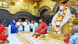 मंत्री संजय राठोड यांची साई दरबारी धाव! 
