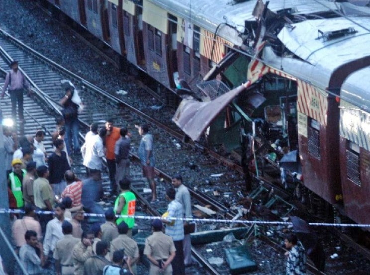 Mumbai train blasts 2006