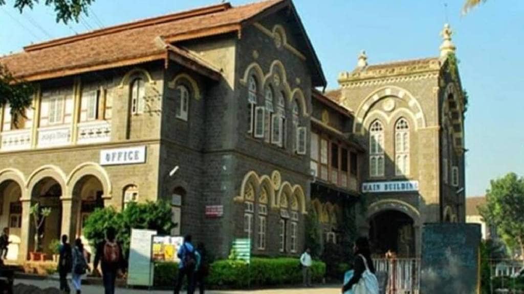 A music class has been established in the new Marathi school of Deccan Education Society