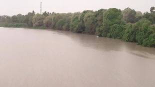A warning has been issued to villages along the Pravara River due to the discharge of the Nilwande River