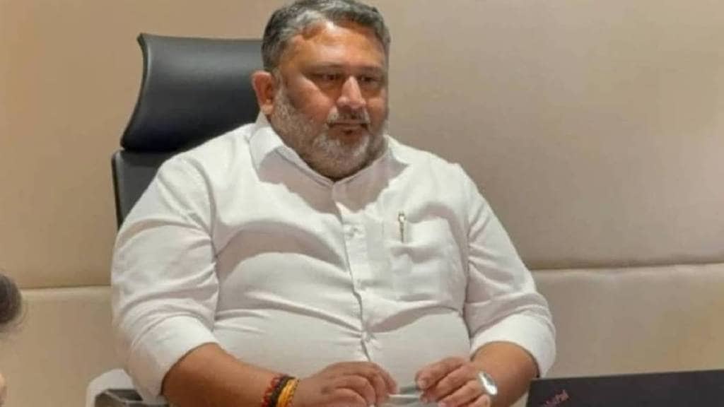 Labour Minister Akash Fundkar news in marathi