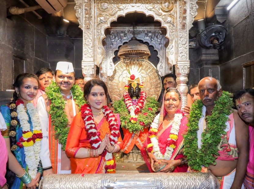 Amruta Fadnavis Ashadhi Ekadashi 2025 Look