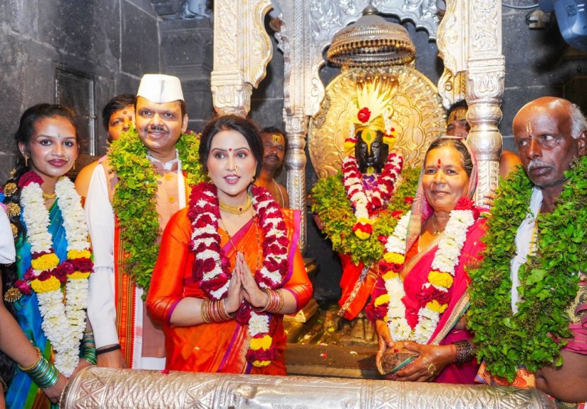 Amruta Fadnavis Ashadhi Ekadashi 2025 Look