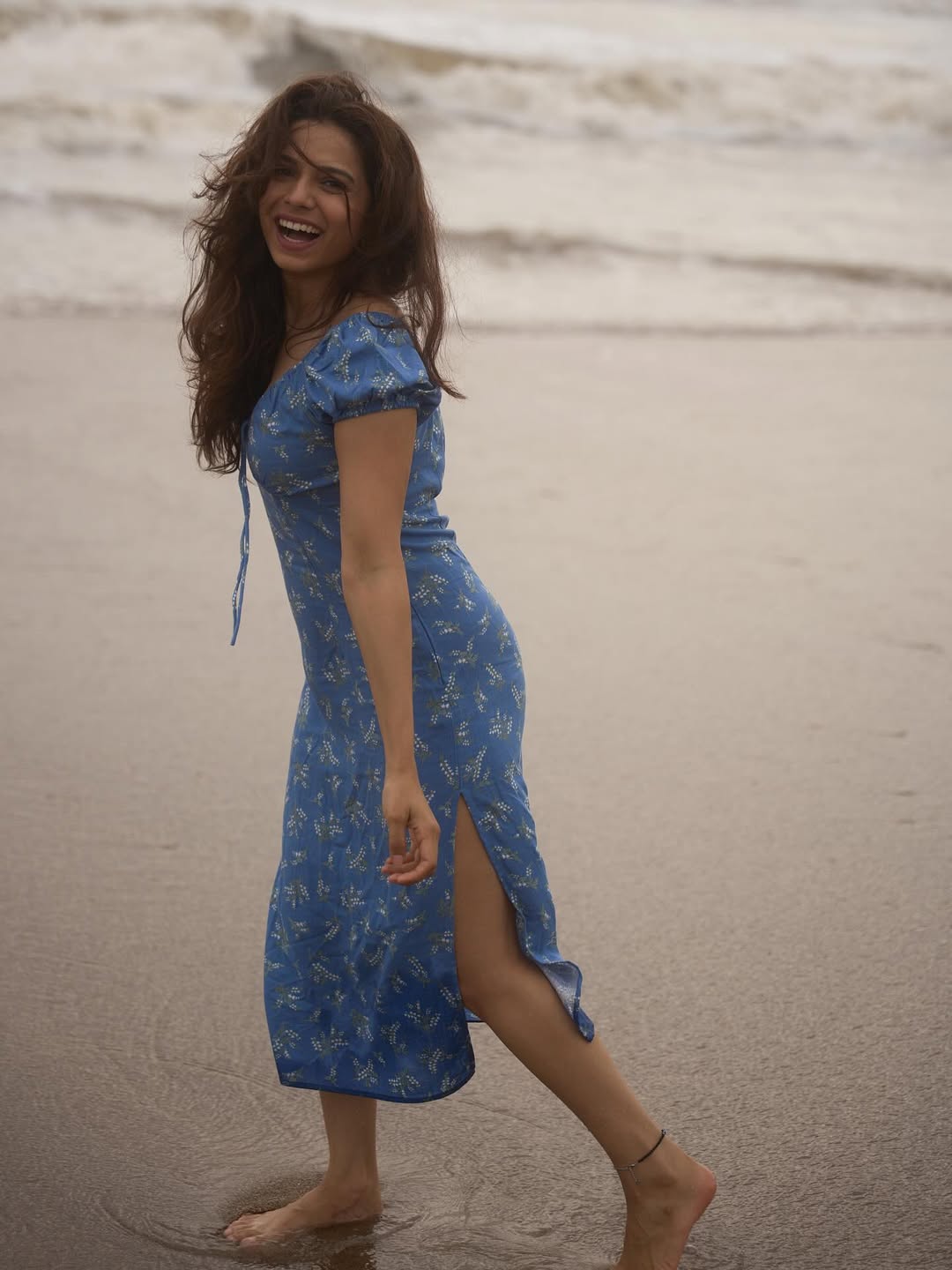 Anaghaa Bhagare Beach Look Photoshoot
