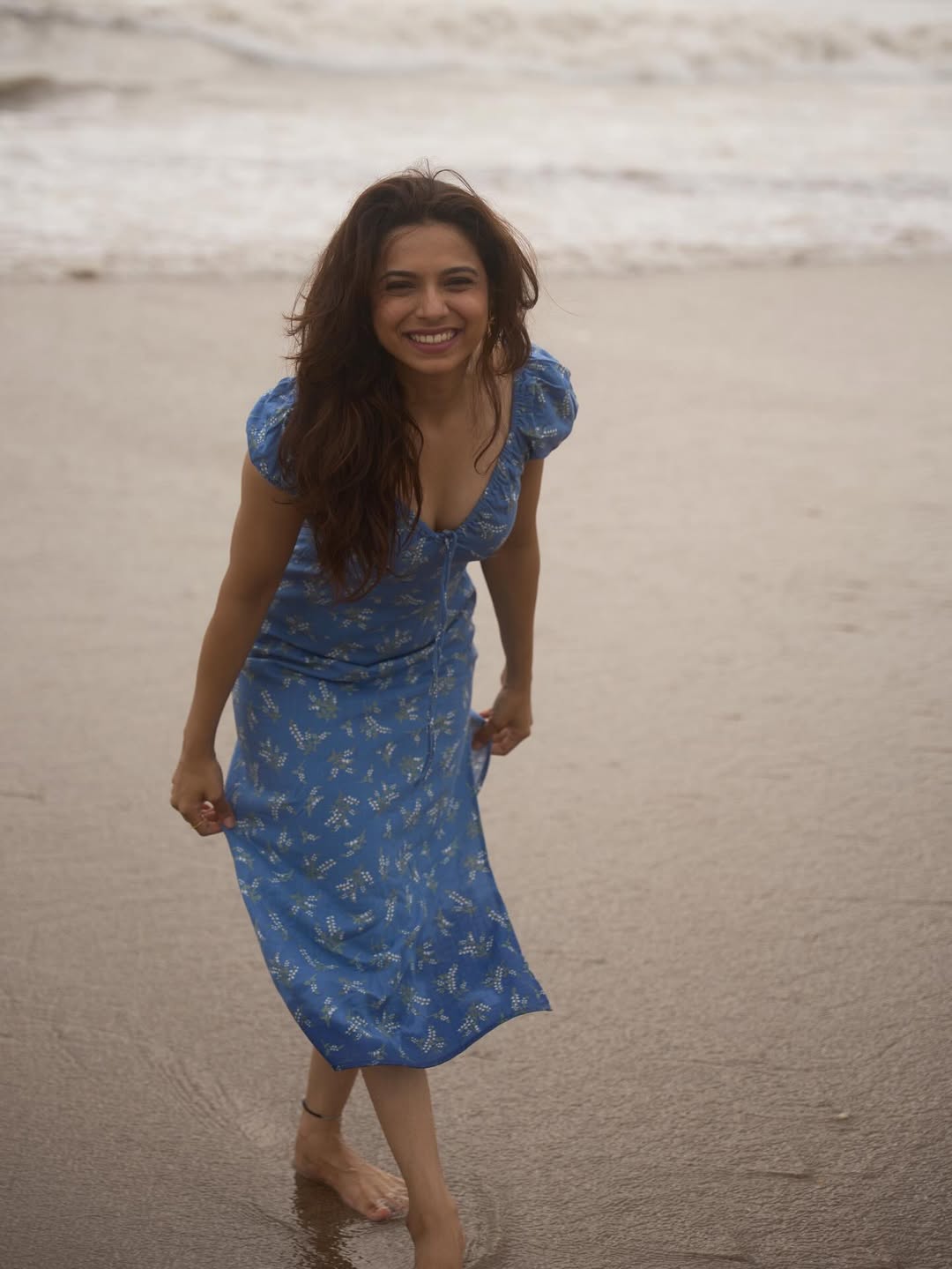 Anaghaa Bhagare Beach Look Photoshoot