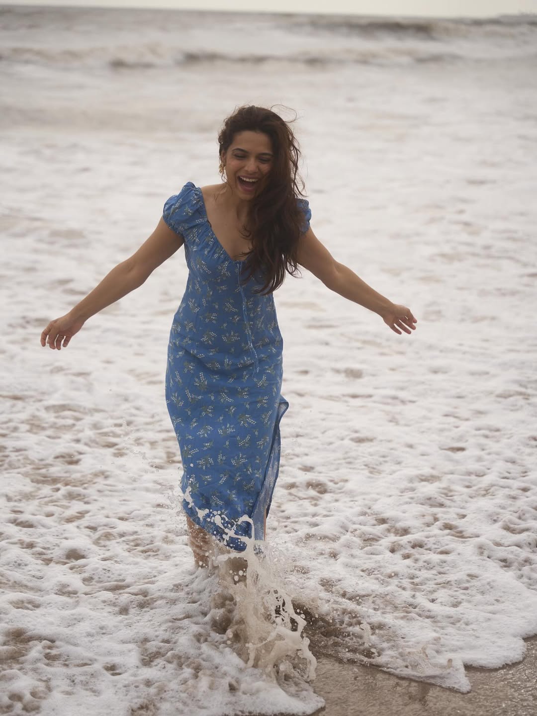Anaghaa Bhagare Beach Look Photoshoot