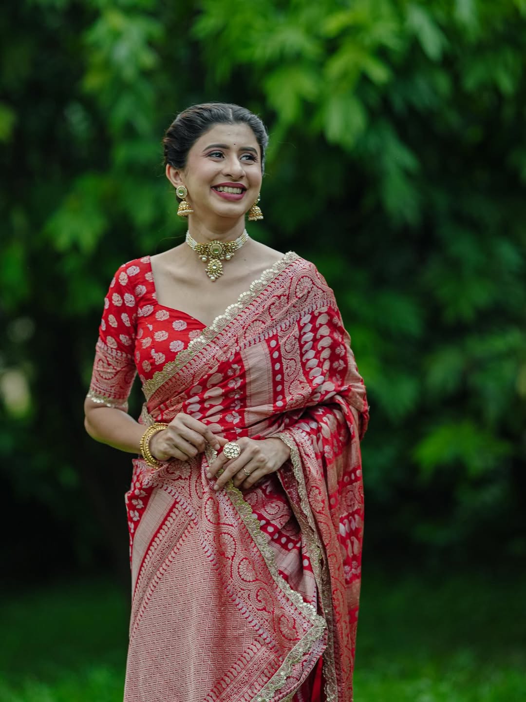 Ankita Walawalkar Silk Saree Look