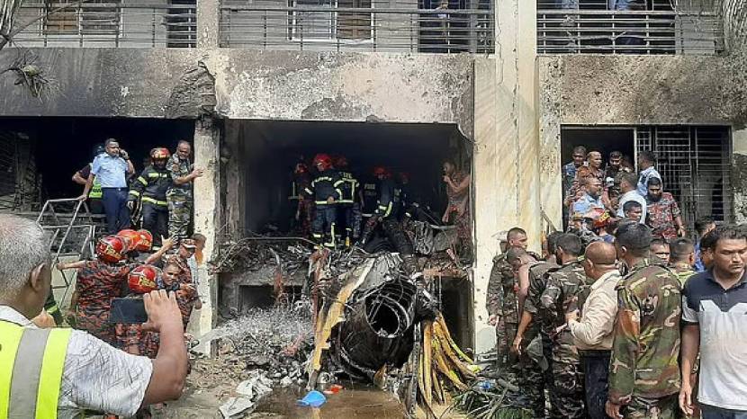Bangladesh air force dhaka plane crash